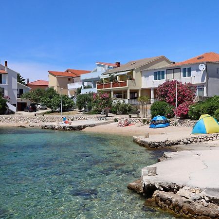 Apartments By The Sea Mandre, Pag - 3084 Kolan Buitenkant foto