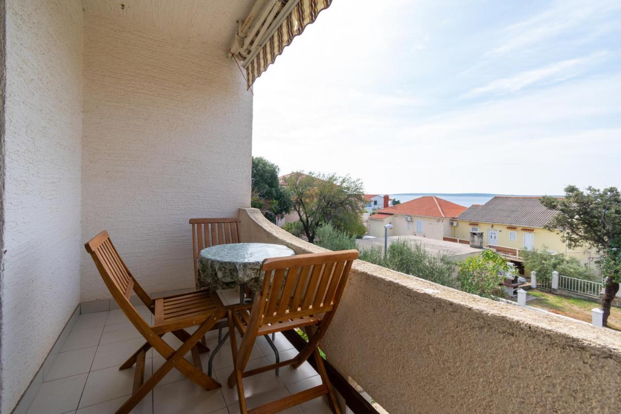 Apartments By The Sea Mandre, Pag - 3084 Kolan Buitenkant foto