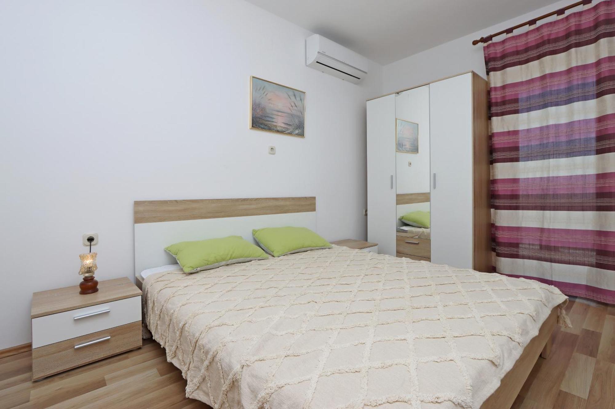 Apartments By The Sea Mandre, Pag - 3084 Kolan Buitenkant foto